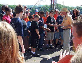 Captain Reynolds greets the student crew of the return leg of the Fall 2005 Voyage of Discovery.