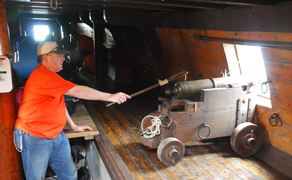 Mr. Rodriques fires the port falconette.