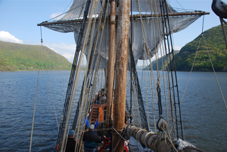 Setting the fore course at the northern end of the Hudson Highlands.