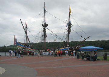 The Half Moon dockside at Catskill Point.